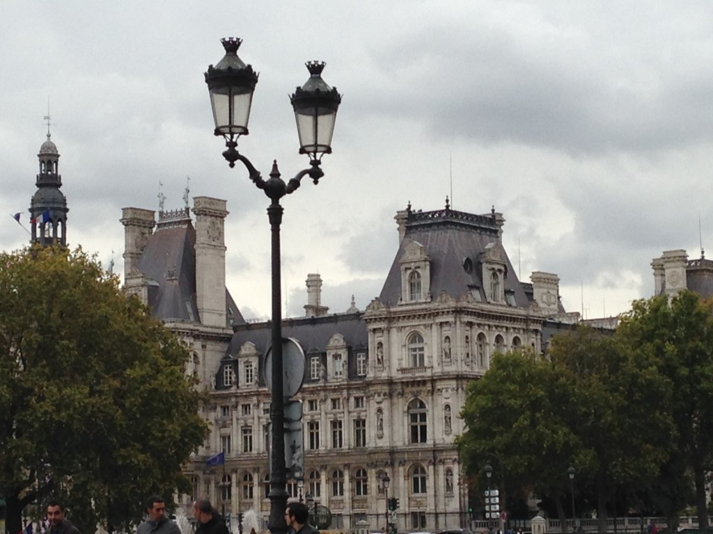 This, my friends, is City Hall. Oh, Paris, you're just so beautiful!