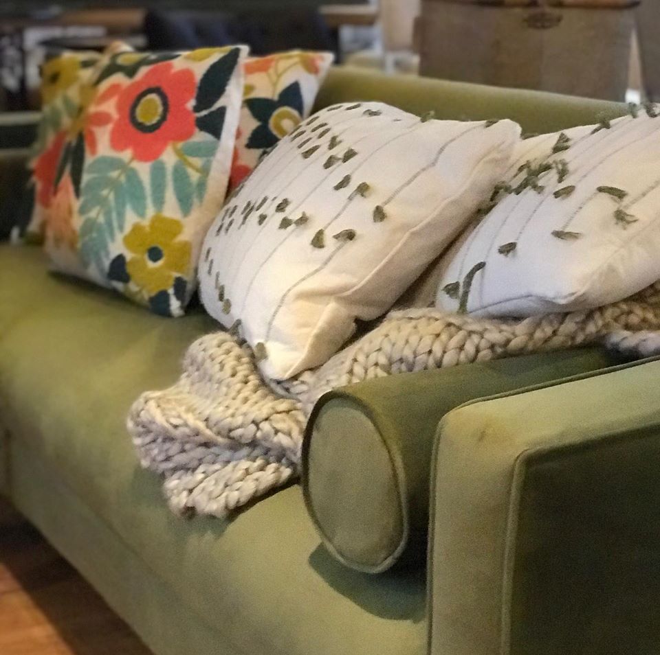Inspired store decor – Chartreuse & Co